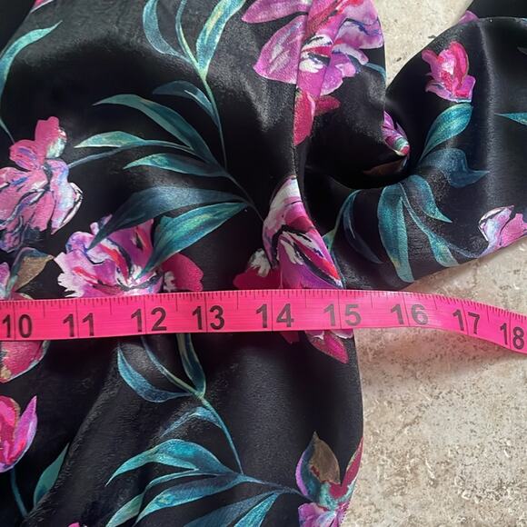 L'Academie The Mila Mini Dress in Multi - Picture 13 of 16